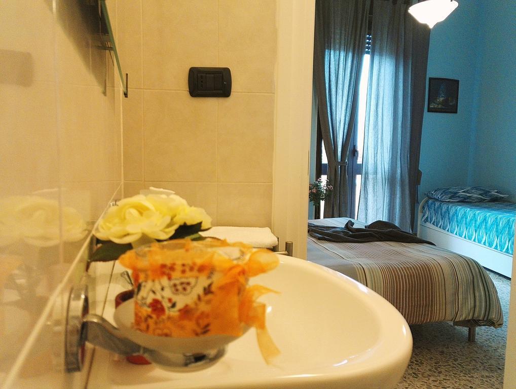 La Casa Di Chicca Lägenhet Lecce Exteriör bild